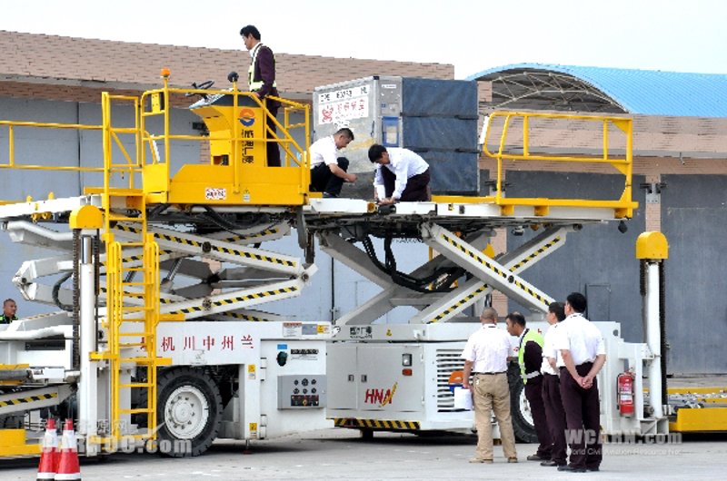 机场地面设备:连接空中与陆地的最佳桥梁